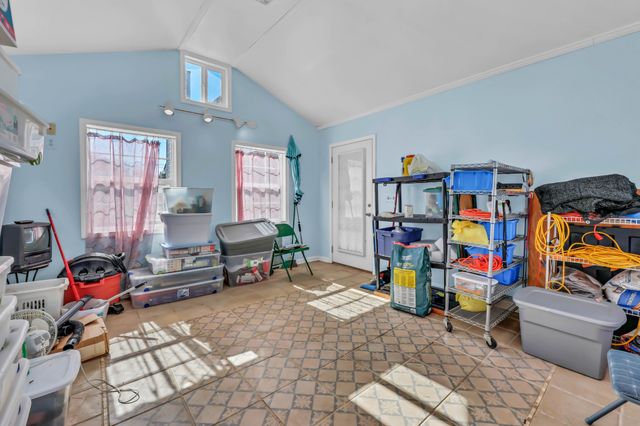2207 Tom Dr, Clarksville, TN 37043