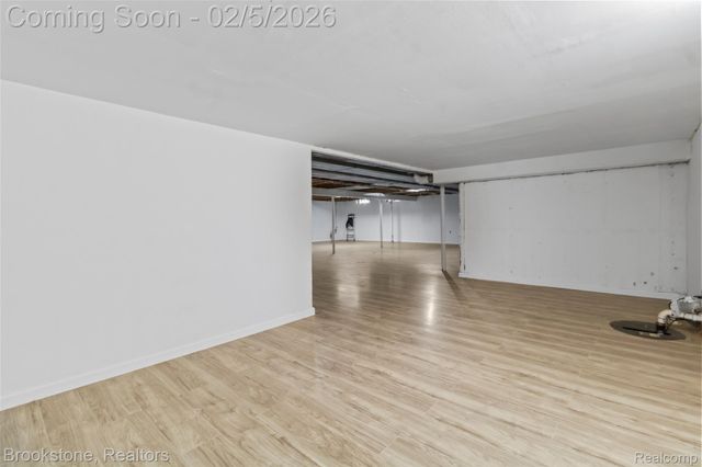 10352 Gulley Street, Taylor, MI 48180