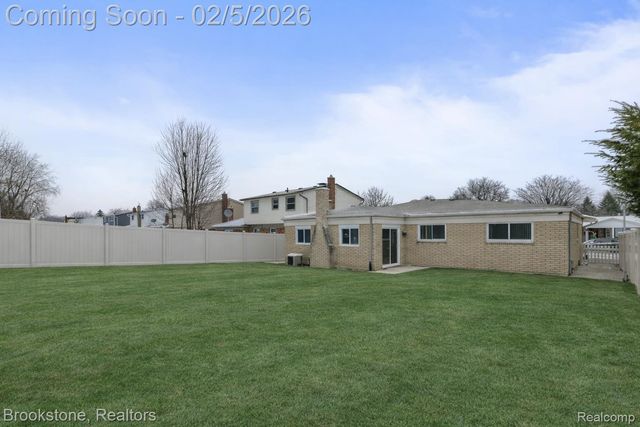 10352 Gulley Street, Taylor, MI 48180