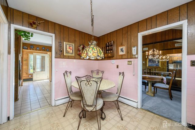 127 Hagaman Street, Carteret, NJ 07008