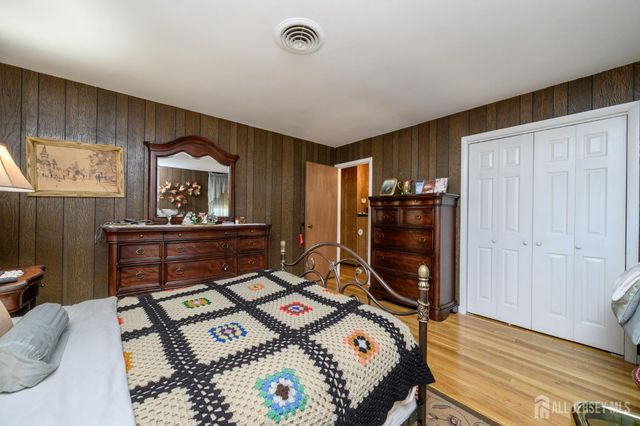 127 Hagaman Street, Carteret, NJ 07008
