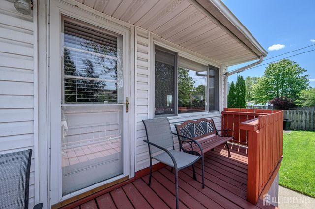 127 Hagaman Street, Carteret, NJ 07008