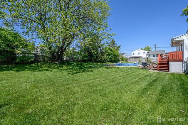 127 Hagaman Street, Carteret, NJ 07008