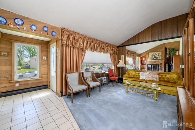 127 Hagaman Street, Carteret, NJ 07008