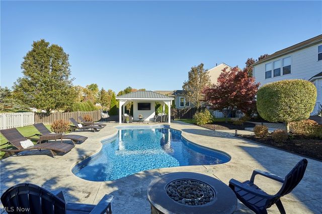 38520 Terrell Drive, North Ridgeville, OH 44039