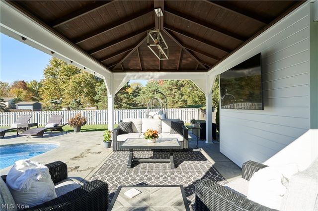 38520 Terrell Drive, North Ridgeville, OH 44039