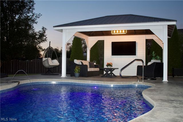 38520 Terrell Drive, North Ridgeville, OH 44039