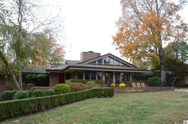 549 Robertson Road South, Murray, KY 42071