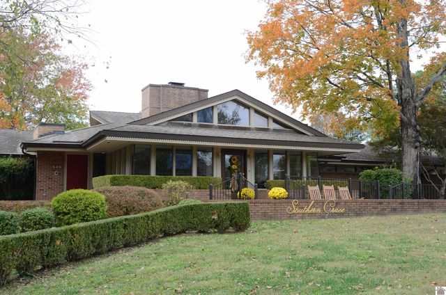 549 Robertson Road South, Murray, KY 42071