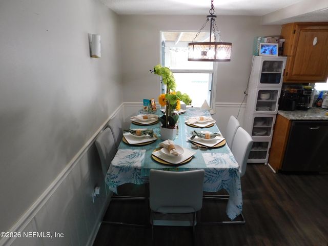 2798 COMMANCHE Avenue, Orange Park, FL 32065