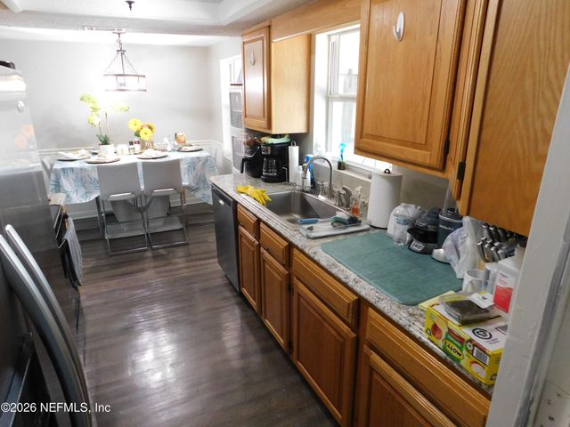 2798 COMMANCHE Avenue, Orange Park, FL 32065