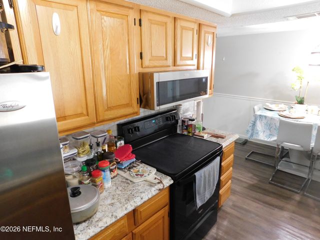 2798 COMMANCHE Avenue, Orange Park, FL 32065