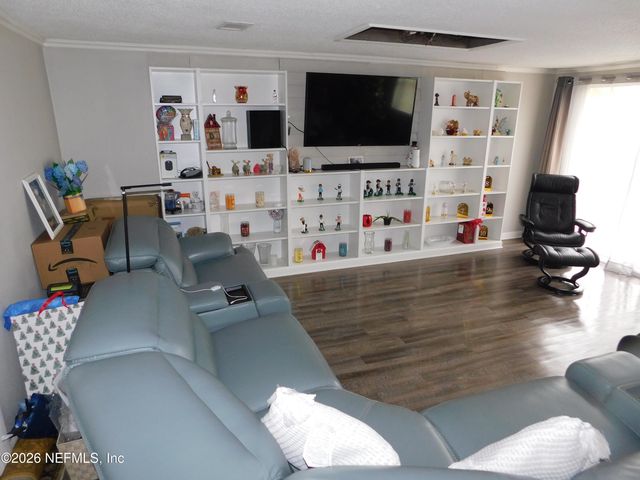 2798 COMMANCHE Avenue, Orange Park, FL 32065