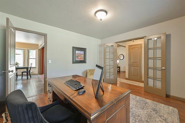 11416 Wolf Creek Road, Guthrie, OK 73044
