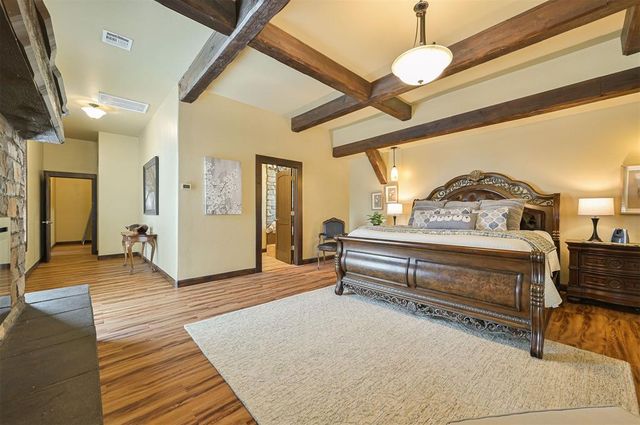 11416 Wolf Creek Road, Guthrie, OK 73044
