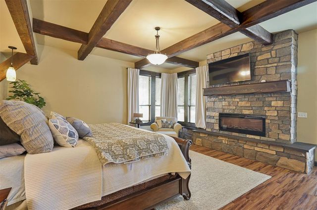 11416 Wolf Creek Road, Guthrie, OK 73044