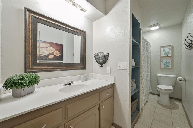 11416 Wolf Creek Road, Guthrie, OK 73044