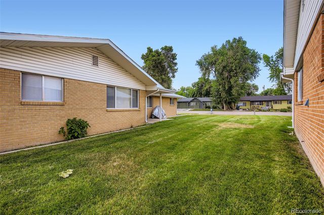 117 Valentine Lane, Longmont, CO 80501