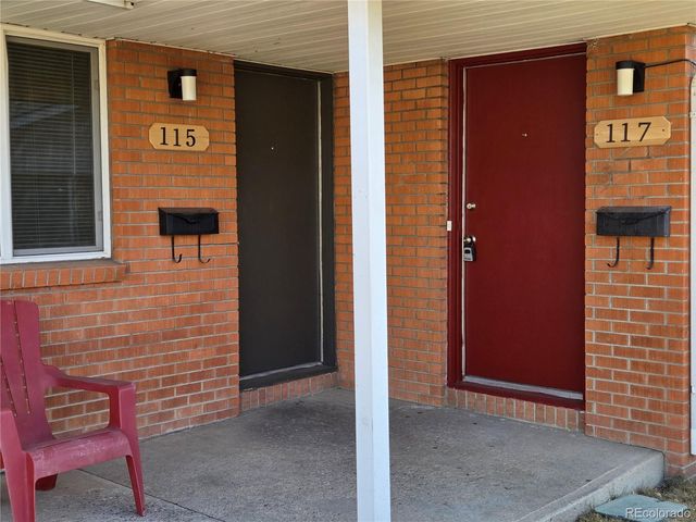 117 Valentine Lane, Longmont, CO 80501