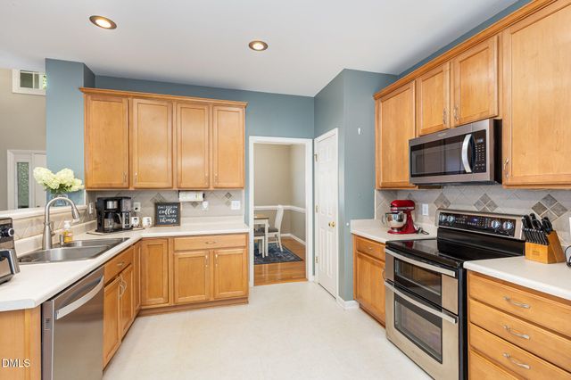 1004 Chancellors Ridge Drive, Durham, NC 27713