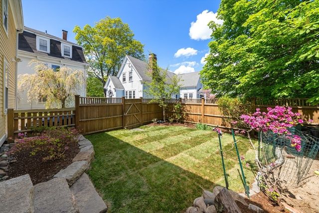 180 Federal St, Salem, MA 01970