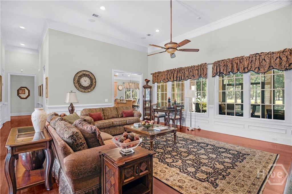 Image 12 of property listing at 312 Spanton Crescent, Pooler, GA 31322