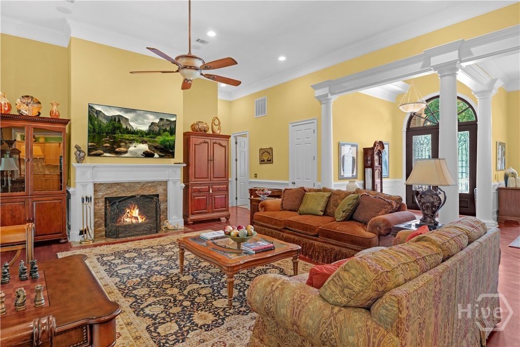 Image 5 of property listing at 312 Spanton Crescent, Pooler, GA 31322