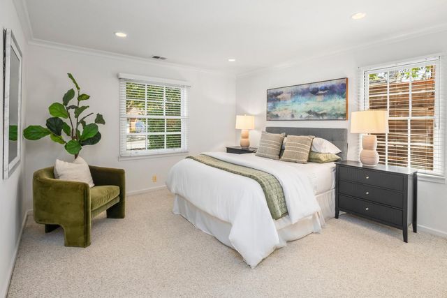 1037 Sonoma Avenue, Menlo Park, CA 94025