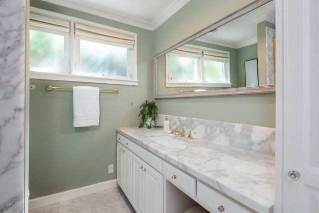 1037 Sonoma Avenue, Menlo Park, CA 94025