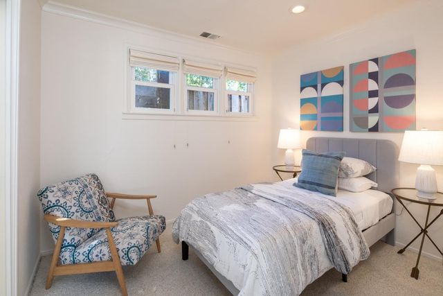1037 Sonoma Avenue, Menlo Park, CA 94025