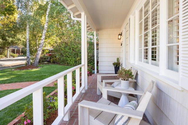 1037 Sonoma Avenue, Menlo Park, CA 94025