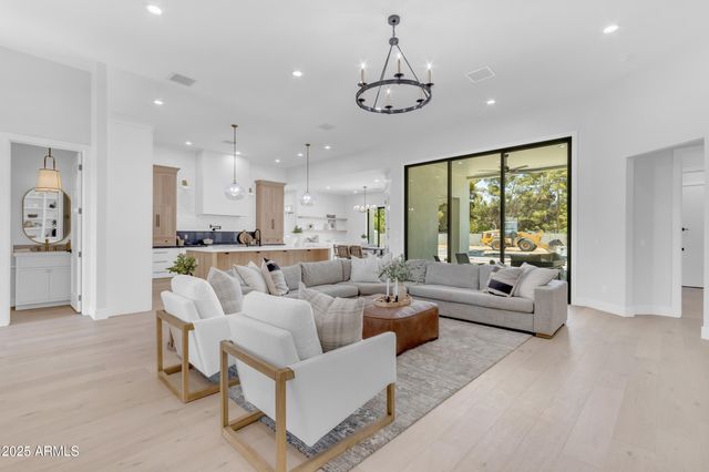 24305 S 223RD Place, Queen Creek, AZ 85142