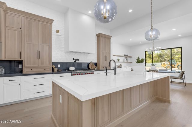 24305 S 223RD Place, Queen Creek, AZ 85142