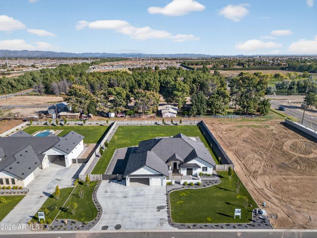 24305 S 223RD Place, Queen Creek, AZ 85142