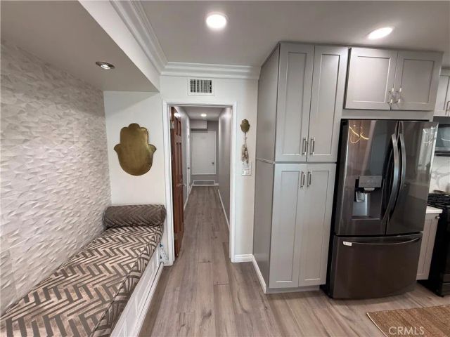 1174 E Ocean 10, Long Beach, CA 90802