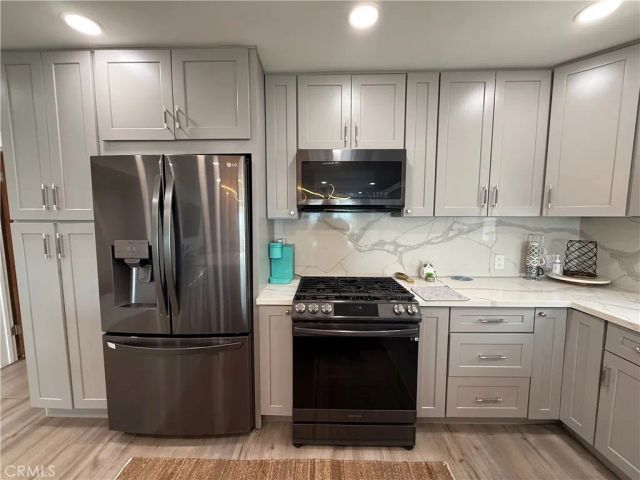 1174 E Ocean 10, Long Beach, CA 90802