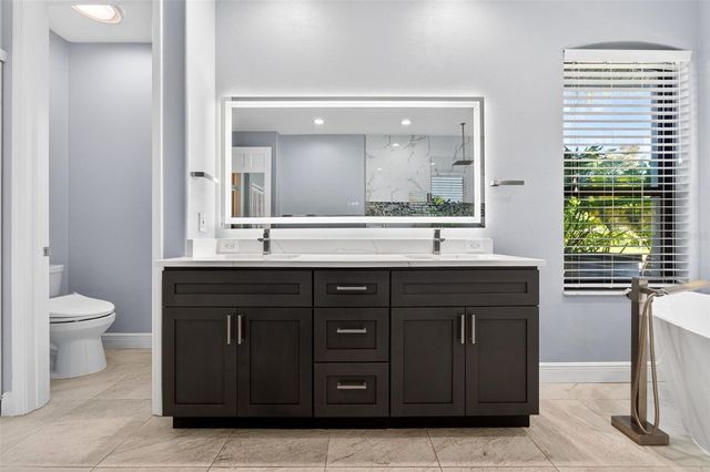 8455 WOODBRIAR DRIVE, Sarasota, FL 34238