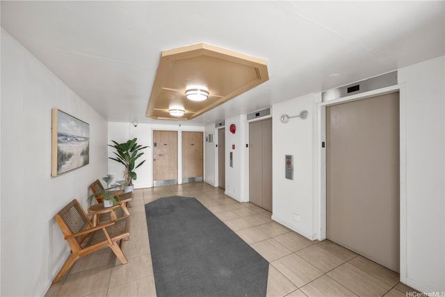 1060 Kamehameha Highway 507B, Pearl City, HI 96782