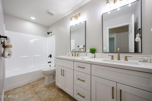 10334 E Diamond Avenue, Mesa, AZ 85208