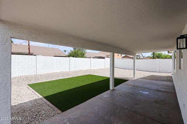 10334 E Diamond Avenue, Mesa, AZ 85208