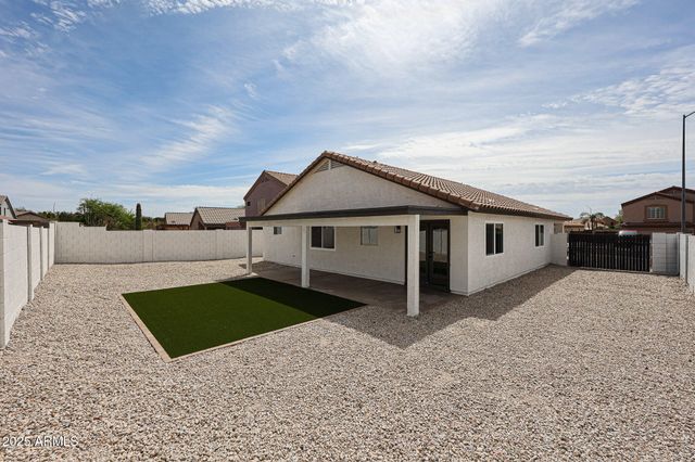 10334 E Diamond Avenue, Mesa, AZ 85208