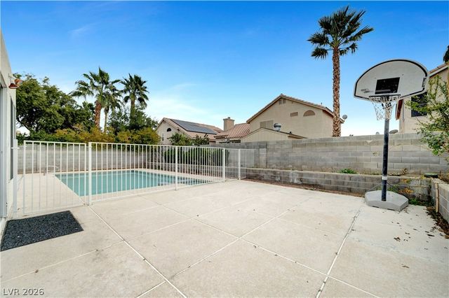 2701 Copper Cove Drive, Henderson, NV 89074