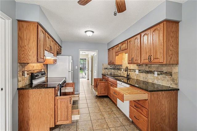 8320 Hadley Street, Overland Park, KS 66212