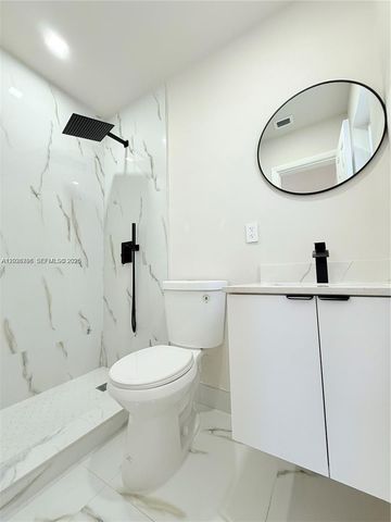 7821 NW 30th Street, Davie, FL 33024