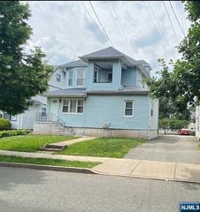 50 Euclid Avenue 2nd Floor, Ridgefield Park, NJ 07660