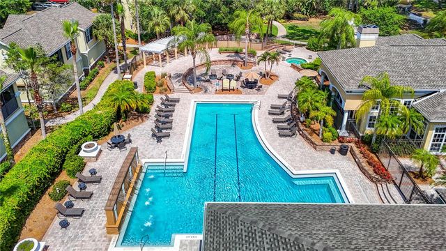 10201 COURTNEY PALMS BOULEVARD 203, Tampa, FL 33619