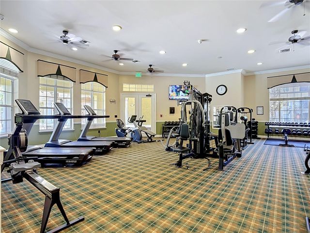 10201 COURTNEY PALMS BOULEVARD 203, Tampa, FL 33619