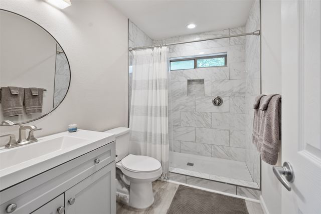 168 Scenic Drive, Mabank, TX 75156