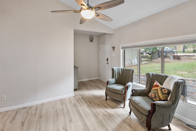168 Scenic Drive, Mabank, TX 75156