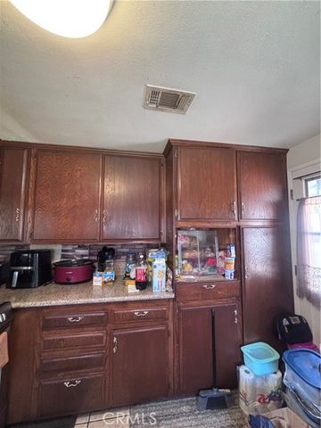 5625 Arden, San Bernardino, CA 92404